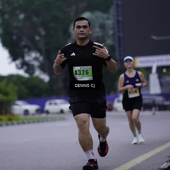 Runner Photo 8916588