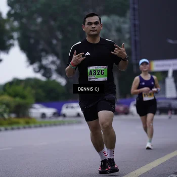 Runner Photo 8916597
