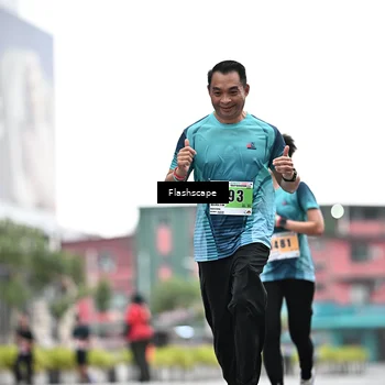 Runner Photo 8916604