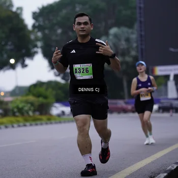 Runner Photo 8916624
