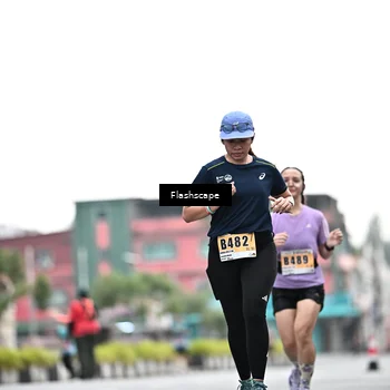 Runner Photo 8916626
