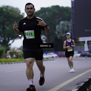 Runner Photo 8916631