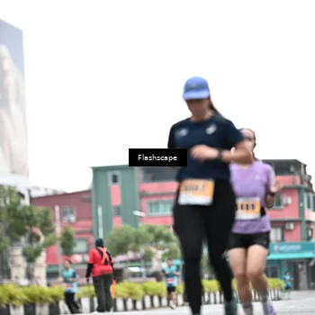 Runner Photo 8916639