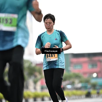 Runner Photo 8916651