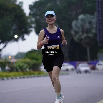 Runner Photo 8916672