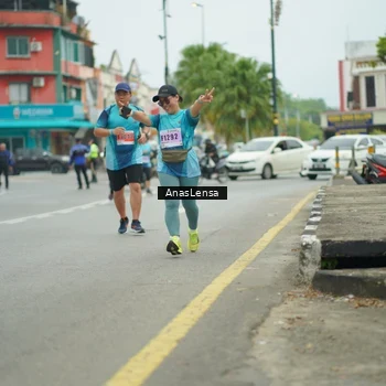 Runner Photo 8916709