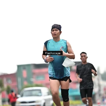 Runner Photo 8916718