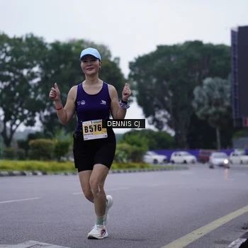 Runner Photo 8916719