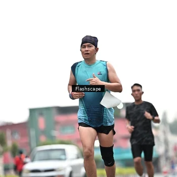 Runner Photo 8916722