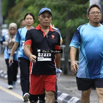Runner Photo 8916745