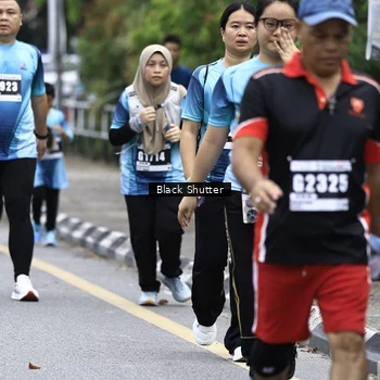 Runner Photo 8916766