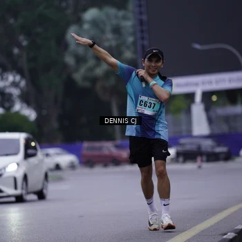 Runner Photo 8916770