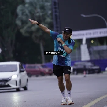 Runner Photo 8916802