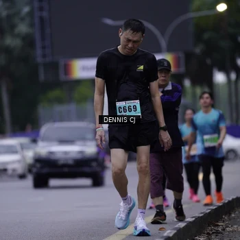 Runner Photo 8916817