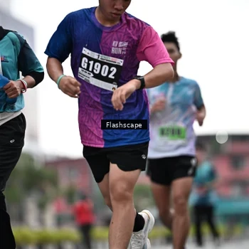 Runner Photo 8916832