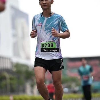 Runner Photo 8916853