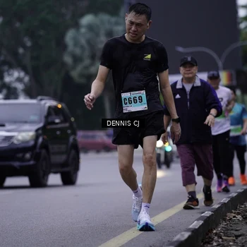 Runner Photo 8916856