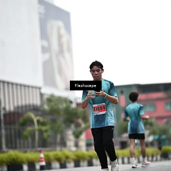 Runner Photo 8916894