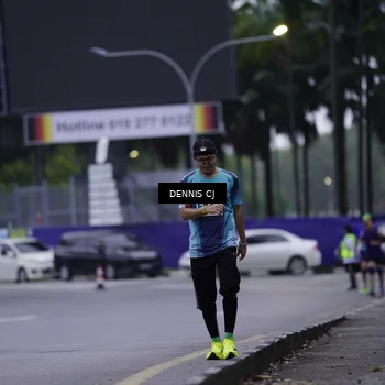 Runner Photo 8916985