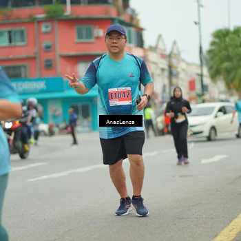 Runner Photo 8916996