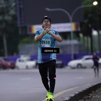 Runner Photo 8917009