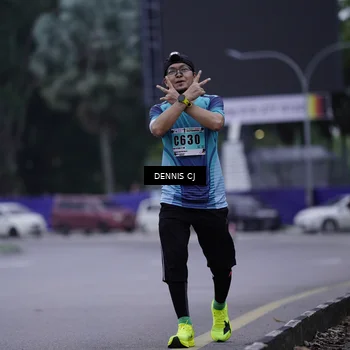 Runner Photo 8917073