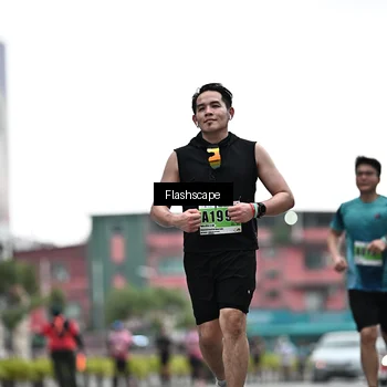 Runner Photo 8917084