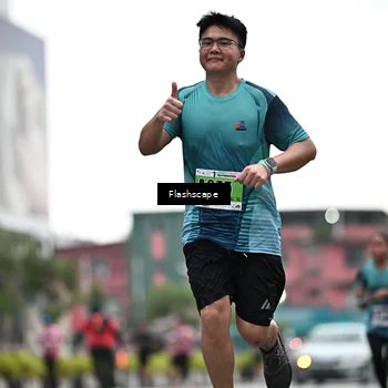 Runner Photo 8917136