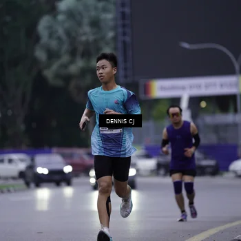 Runner Photo 8917180