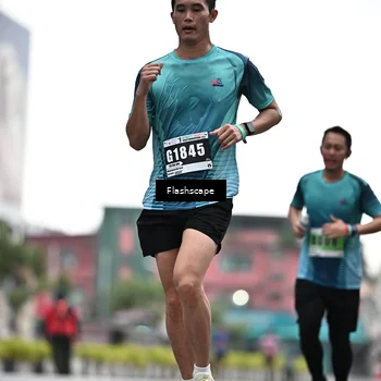 Runner Photo 8917293
