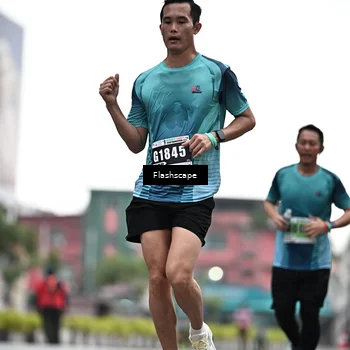 Runner Photo 8917299