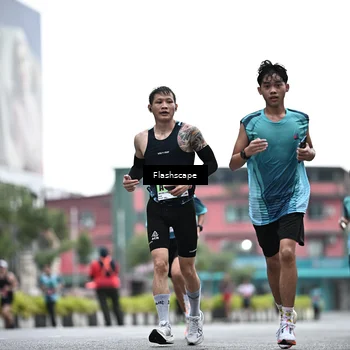 Runner Photo 8917331