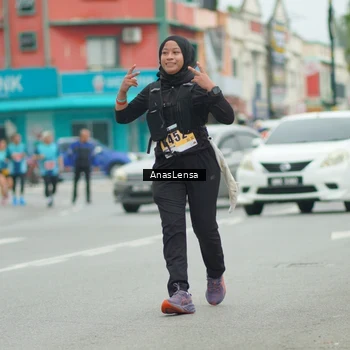 Runner Photo 8917374