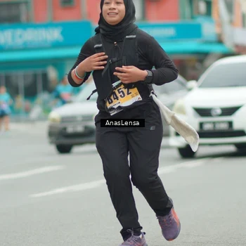 Runner Photo 8917383