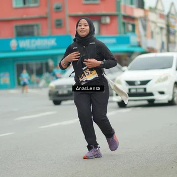 Runner Photo 8917384
