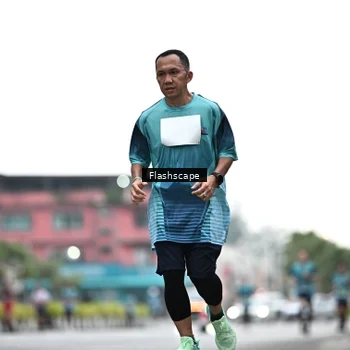 Runner Photo 8917390