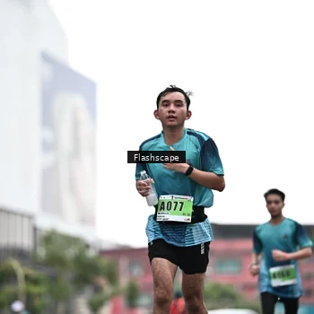 Runner Photo 8917411
