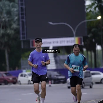 Runner Photo 8917412