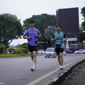 Runner Photo 8917454