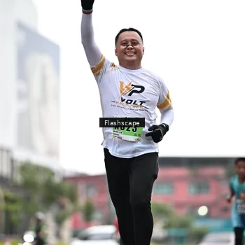 Runner Photo 8917475