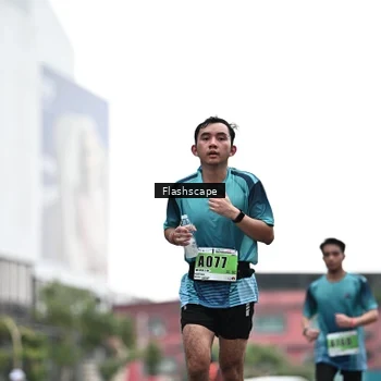 Runner Photo 8917477