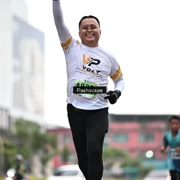 Runner Photo 8917478