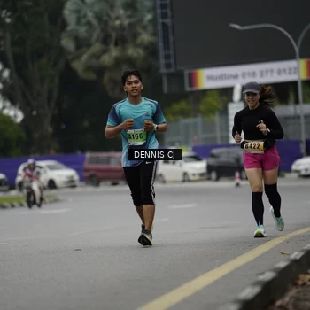 Runner Photo 8917492