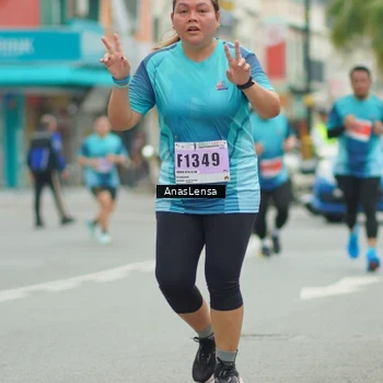 Runner Photo 8917494