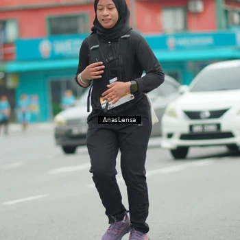 Runner Photo 8917502