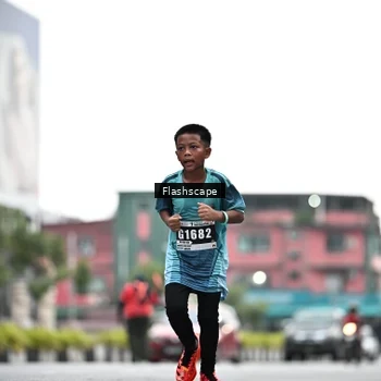 Runner Photo 8917503