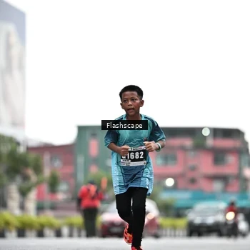 Runner Photo 8917509