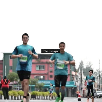 Runner Photo 8917548