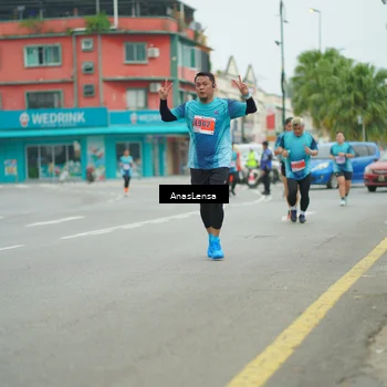 Runner Photo 8917747