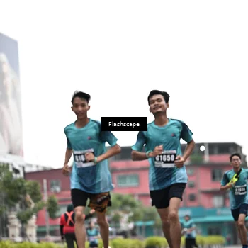 Runner Photo 8917759